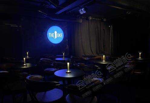 Salle de spectacle avec bar à louer en plein cœur de Paris